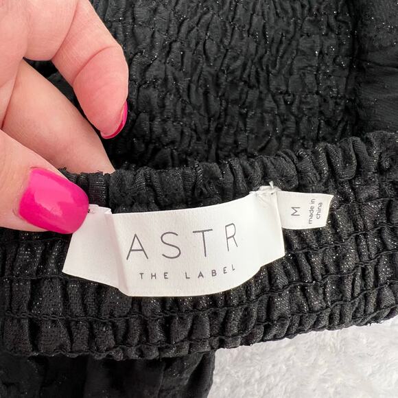 ASTR The Label Remi Puff Sleeve Black Floral Jacquard Sparkle Top Size M NWT - Picture 4 of 14